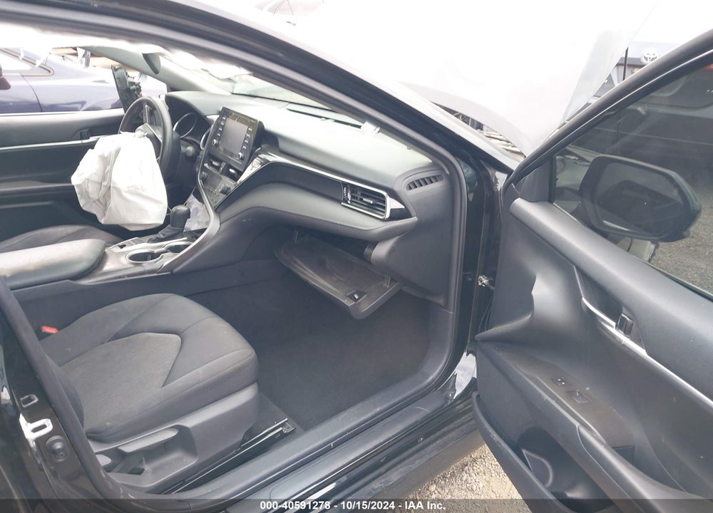 2021 TOYOTA CAMRY LE HYBRID VIN: 4T1C31AK6MU552641