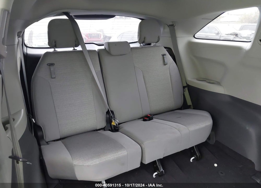2021 TOYOTA SIENNA LE VIN: 5TDBRKEC7MS014509