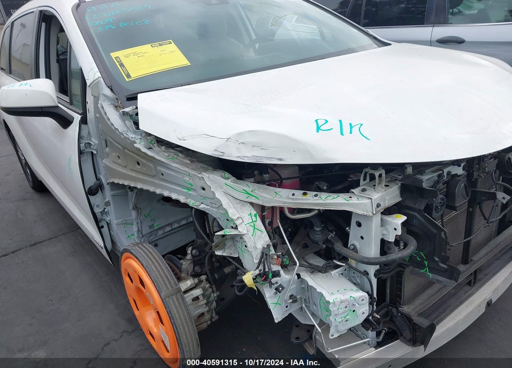 2021 TOYOTA SIENNA LE VIN: 5TDBRKEC7MS014509