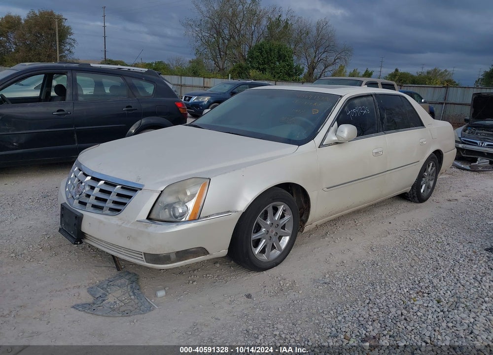 2011 CADILLAC DTS LUXURY COLLECTION VIN: 1G6KD5E62BU148401