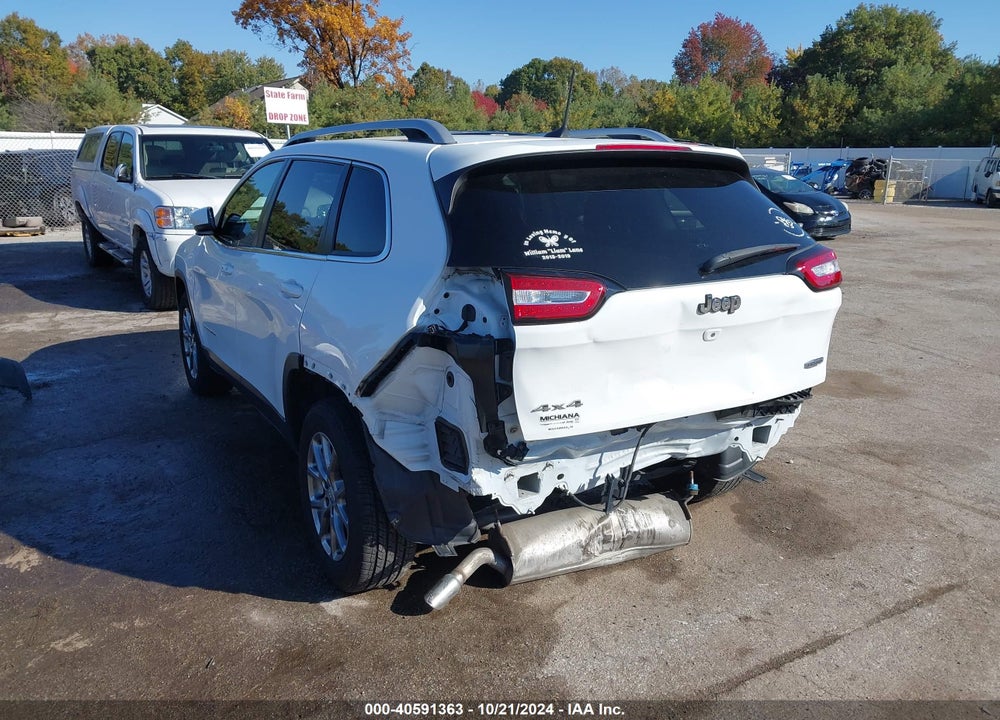 2018 JEEP CHEROKEE LATITUDE PLUS 4X4 VIN: 1C4PJMLB6JD614108