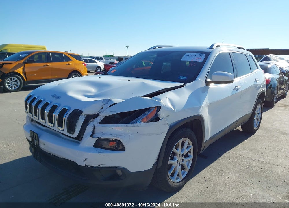 2015 JEEP CHEROKEE LATITUDE VIN: 1C4PJLCBXFW643567