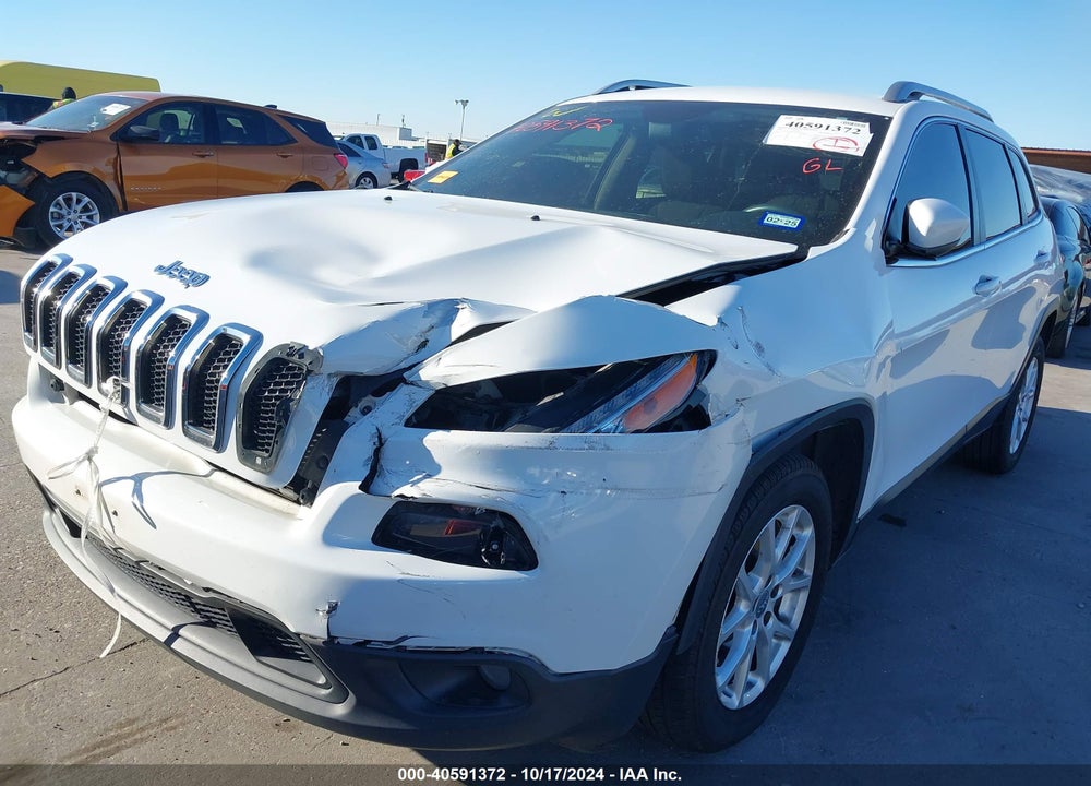 2015 JEEP CHEROKEE LATITUDE VIN: 1C4PJLCBXFW643567