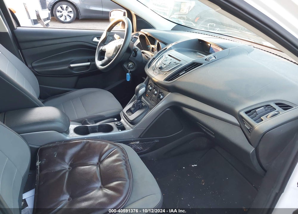 2015 FORD ESCAPE SE VIN: 1FMCU0G91FUB32414