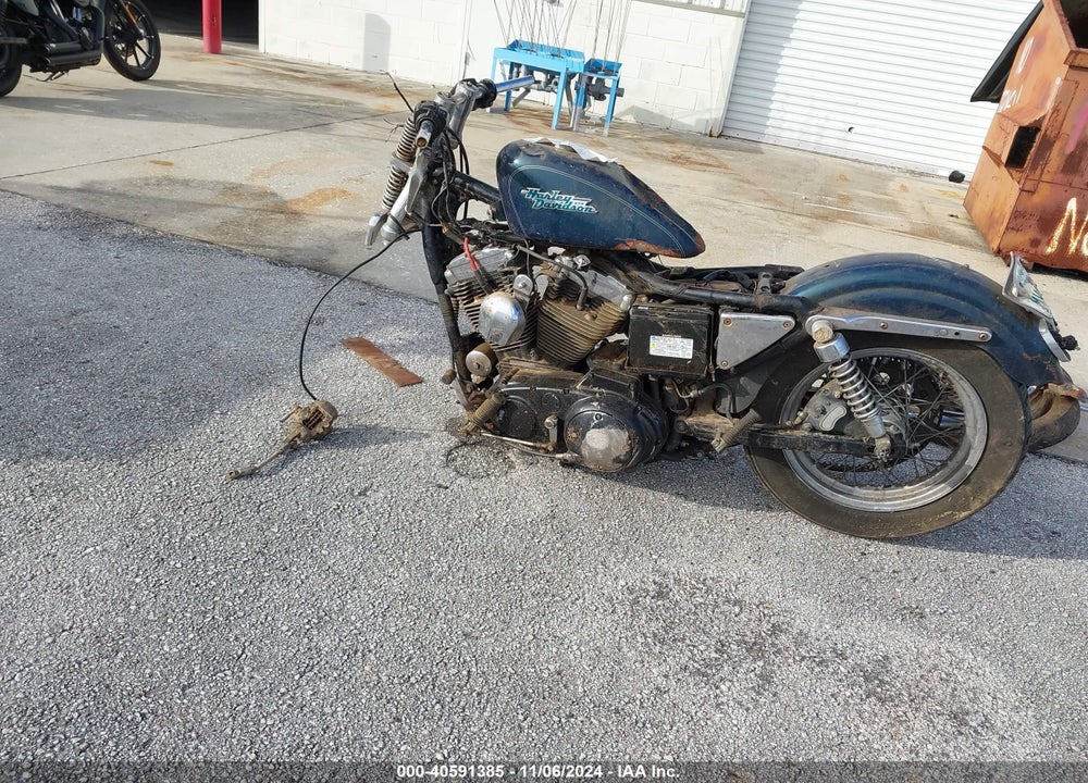 2001 HARLEY-DAVIDSON XL1200 C VIN: 1HD1CGP111K158175