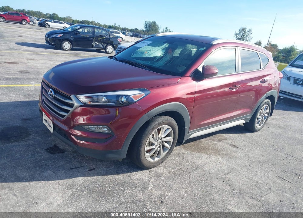 2017 HYUNDAI TUCSON SE VIN: KM8J33A44HU501178