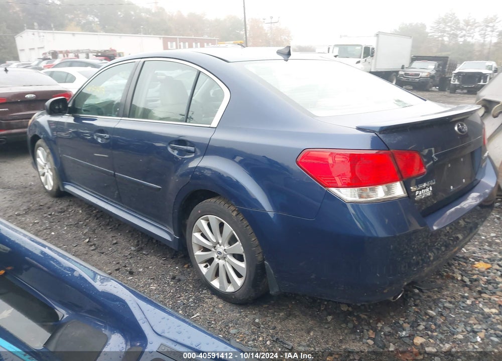 2011 SUBARU LEGACY 2.5I LIMITED VIN: 4S3BMBK64B3261238