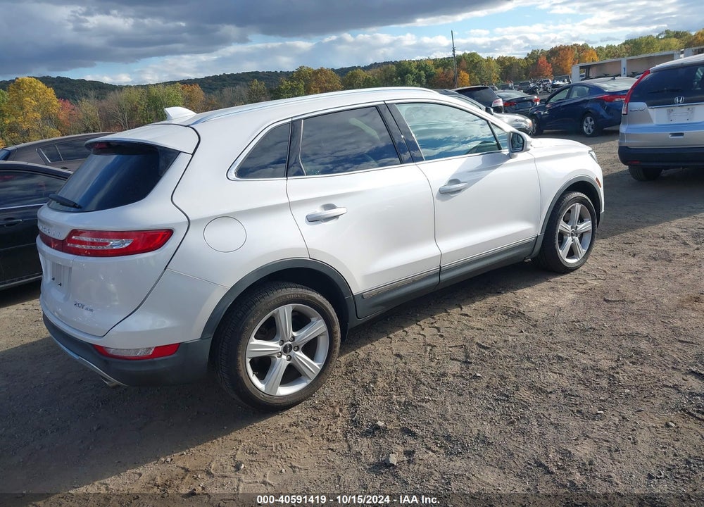 2018 LINCOLN MKC PREMIERE VIN: 5LMCJ1D93JUL31649