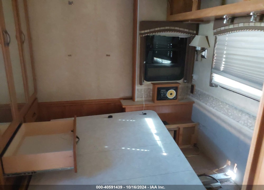 2006 WORKHORSE CUSTOM CHASSIS MOTORHOME CHASSIS W24 VIN: 5B4MPA7G353407246