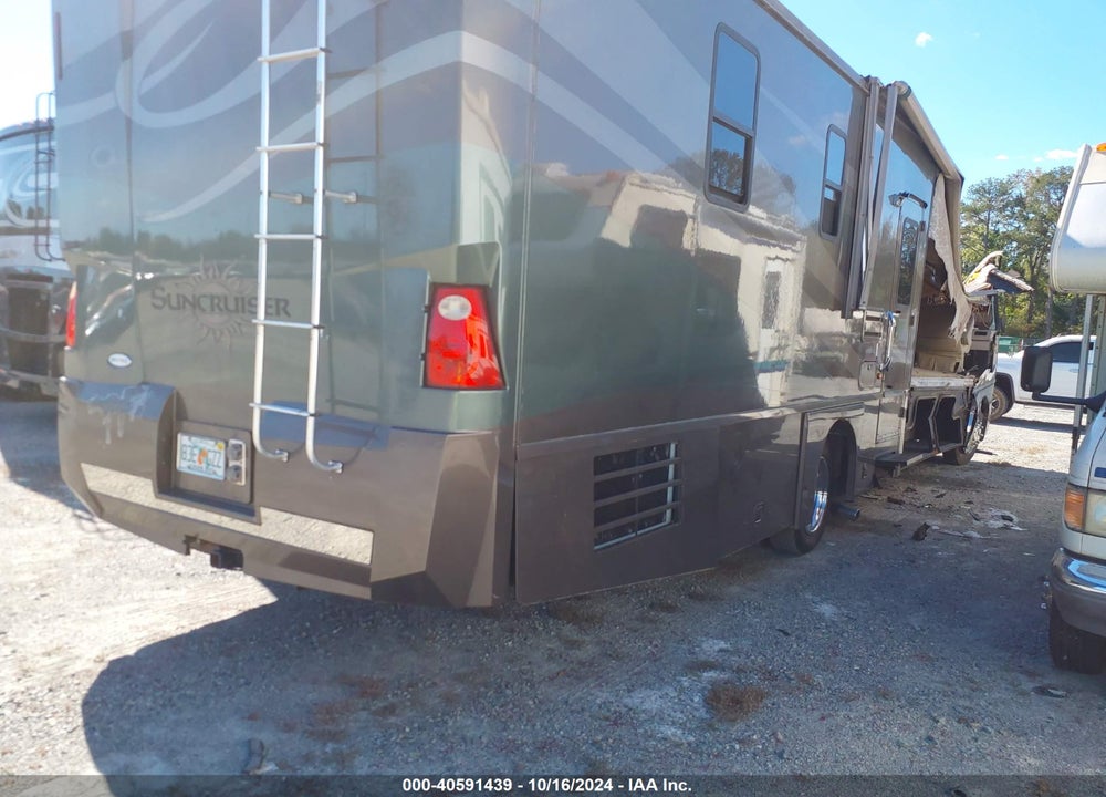 2006 WORKHORSE CUSTOM CHASSIS MOTORHOME CHASSIS W24 VIN: 5B4MPA7G353407246