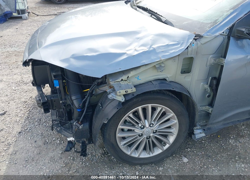2021 HYUNDAI KONA SEL PLUS VIN: KM8K6CAA1MU688505