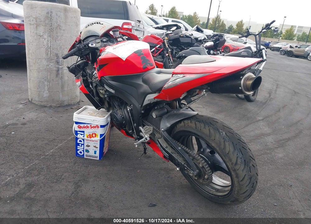 2008 HONDA CBR600 VIN: JH2PC401X8M100186