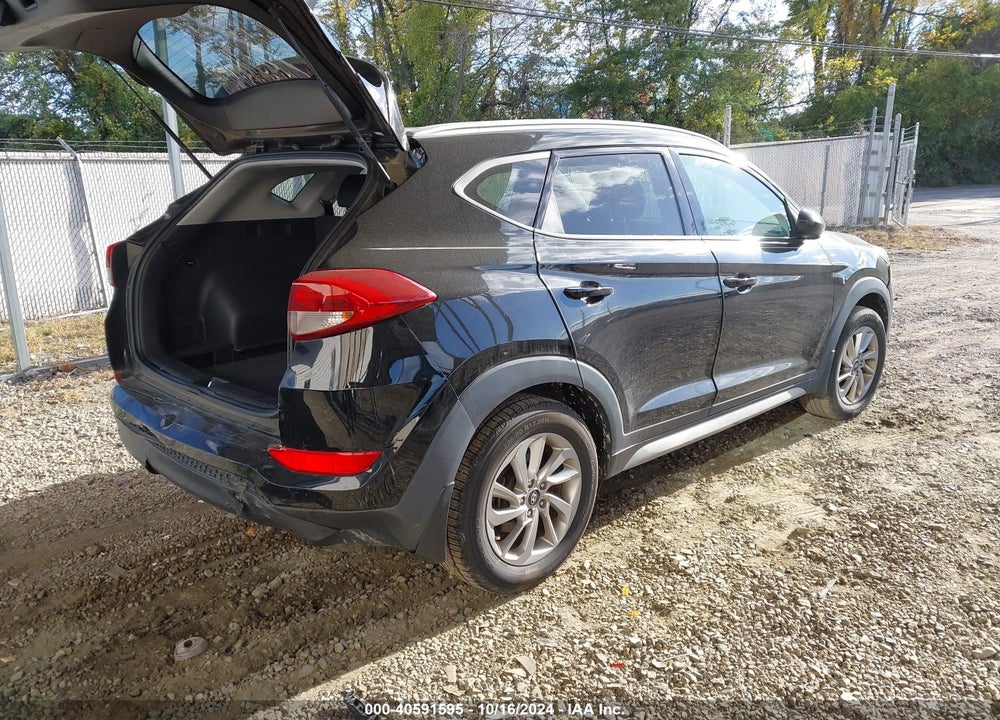 2017 HYUNDAI TUCSON SE VIN: KM8J3CA41HU534607