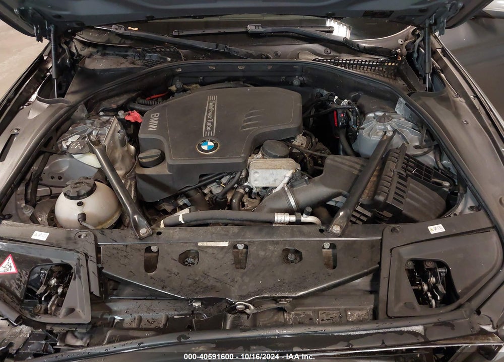 2013 BMW 528I XDRIVE VIN: WBAXH5C54DDW15836