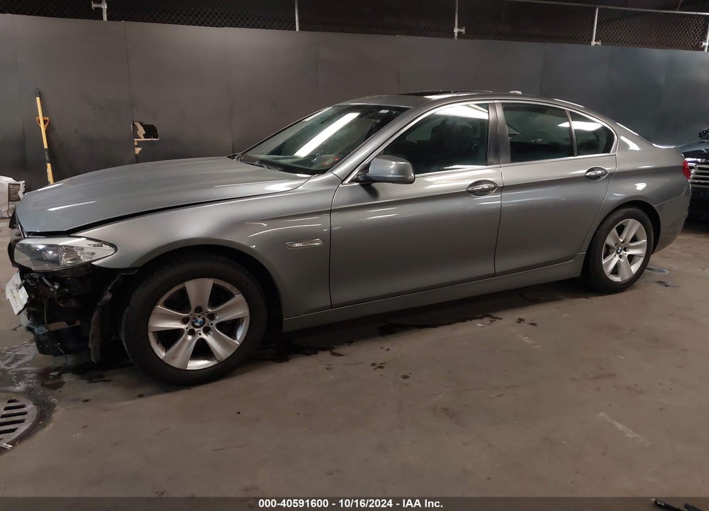 2013 BMW 528I XDRIVE VIN: WBAXH5C54DDW15836