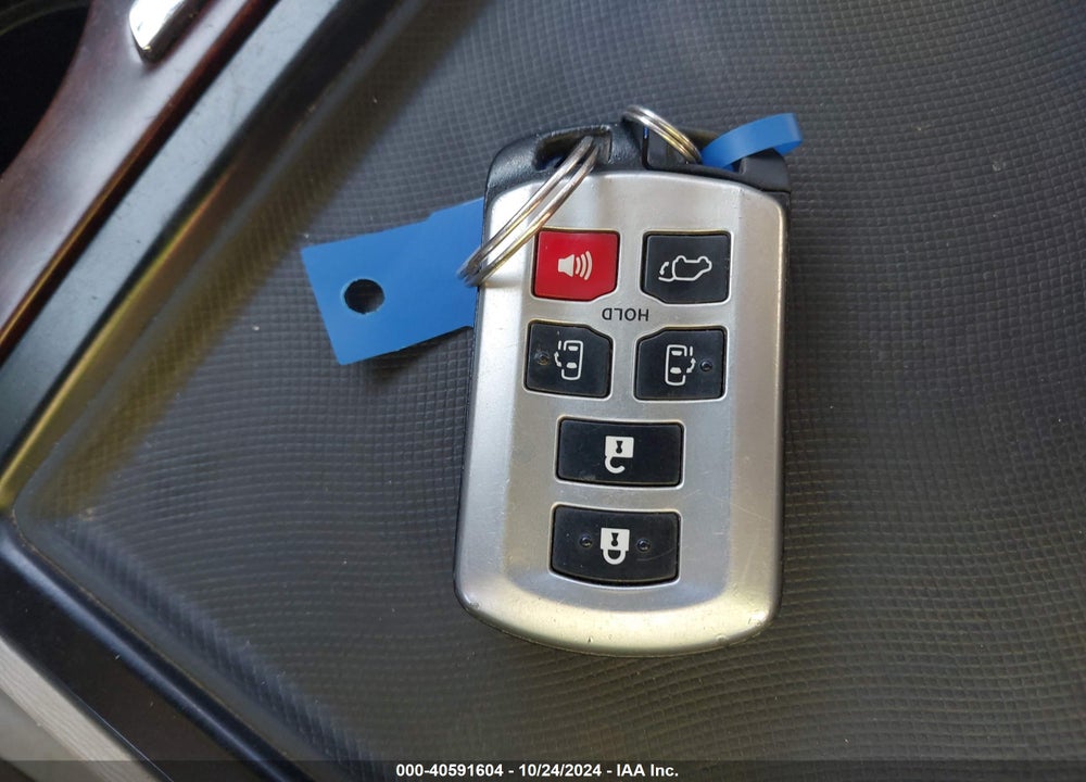 2014 TOYOTA SIENNA XLE LIMITED VIN: 5TDYK3DC2ES507330