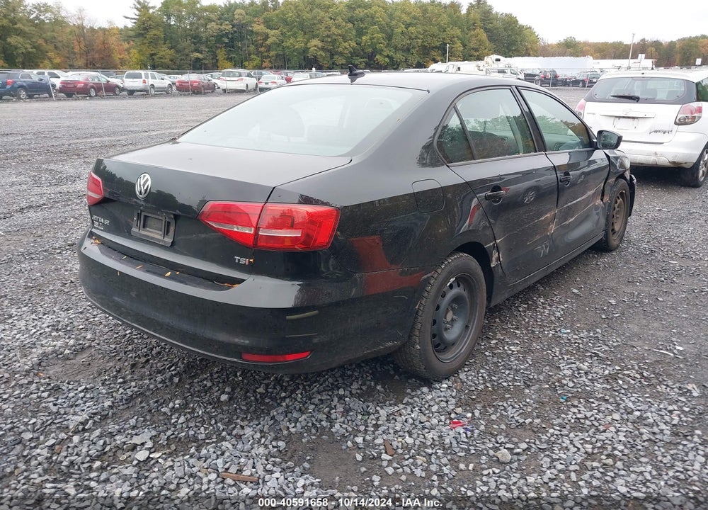 2015 VOLKSWAGEN JETTA 1.8T SE VIN: 3VWD17AJ5FM265711