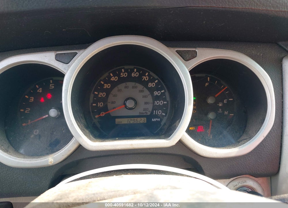 2005 TOYOTA 4RUNNER SR5 V6 VIN: JTEBU14R258029581
