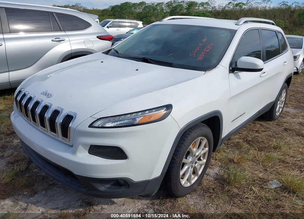2018 CHEROKEE JEEP  LATITUDE PLUS FWD VIN: 1C4PJLLB2JD519796