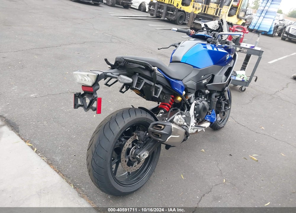 2023 BMW F 900 XR VIN: WB10K2307P6G77961