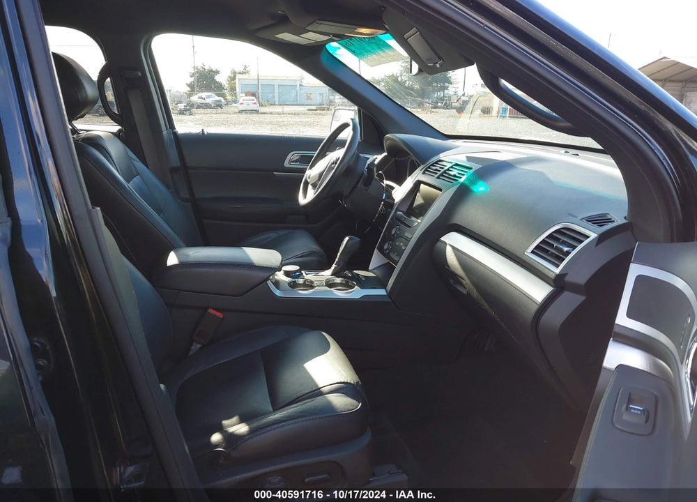 2015 FORD EXPLORER XLT VIN: 1FM5K8D85FGA93673