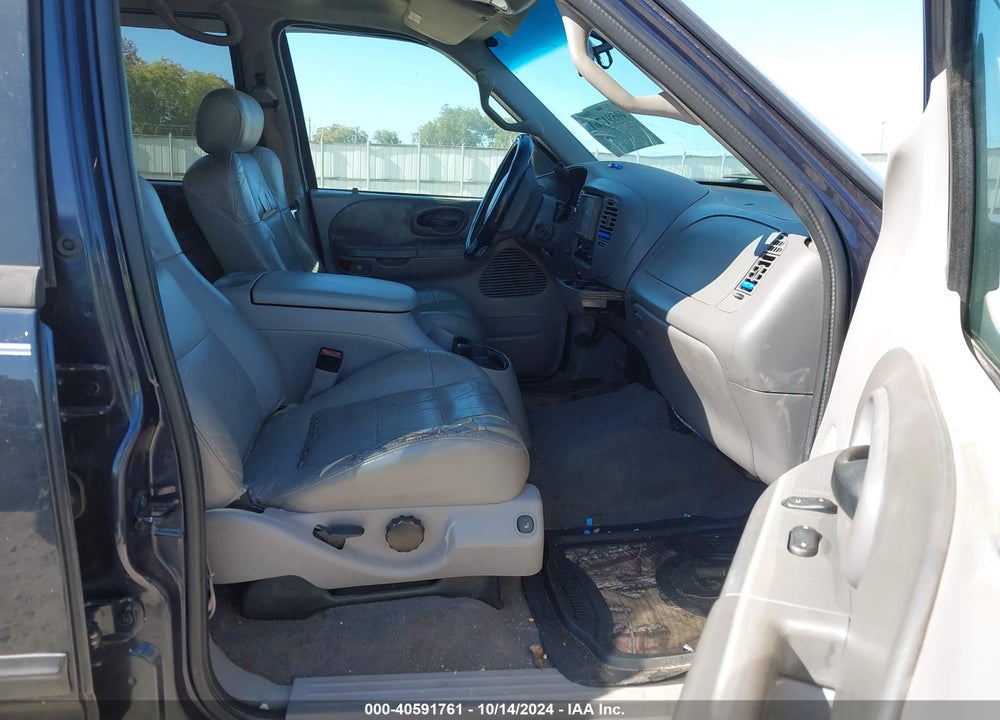 2001 FORD F-150 KING RANCH EDITION/LARIAT/XLT VIN: 1FTRW08W21KB35694