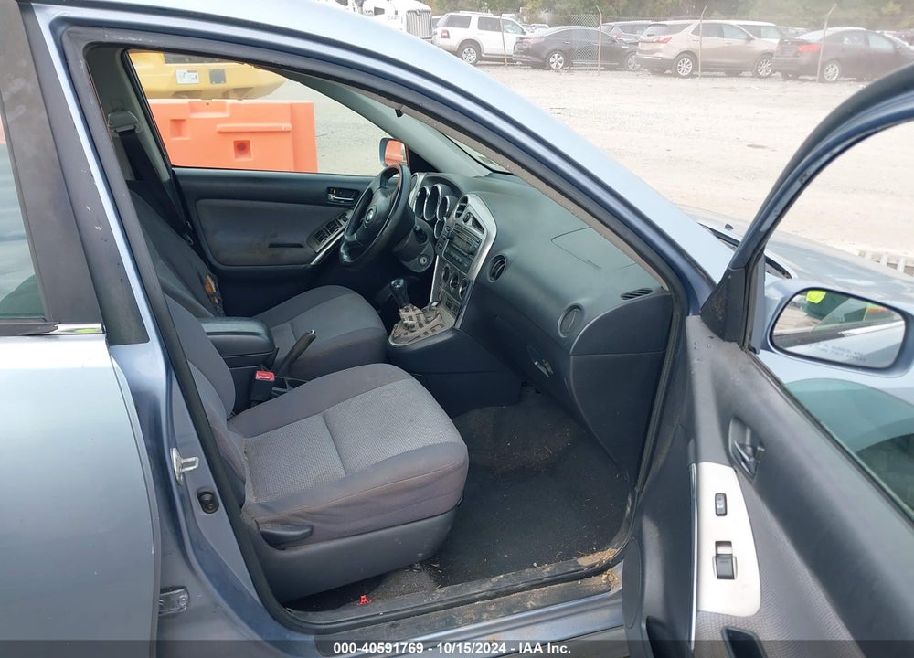 2005 TOYOTA MATRIX/XR VIN: 2T1KR32E75C425785