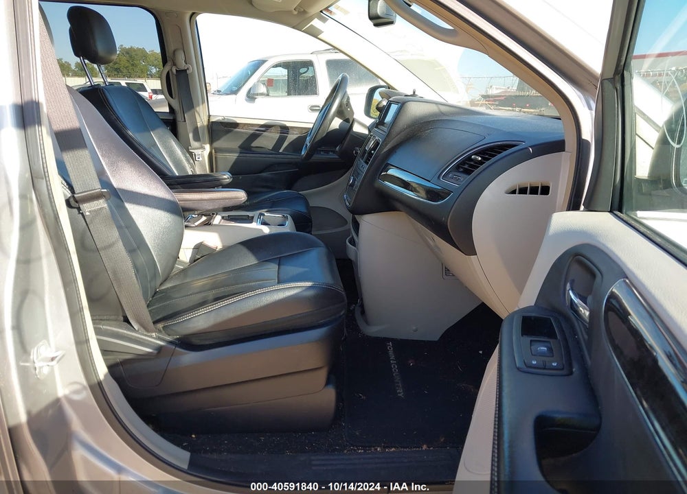 2014 CHRYSLER TOWN & COUNTRY TOURING VIN: 2C4RC1BG4ER292893