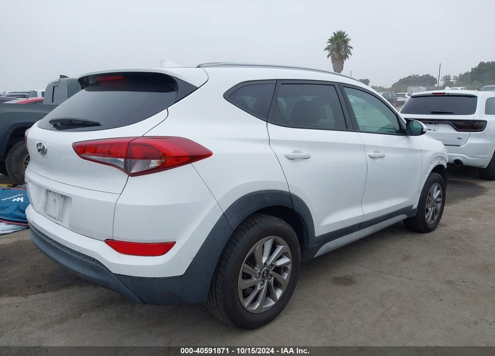 2018 HYUNDAI TUCSON SEL VIN: KM8J33A46JU766545