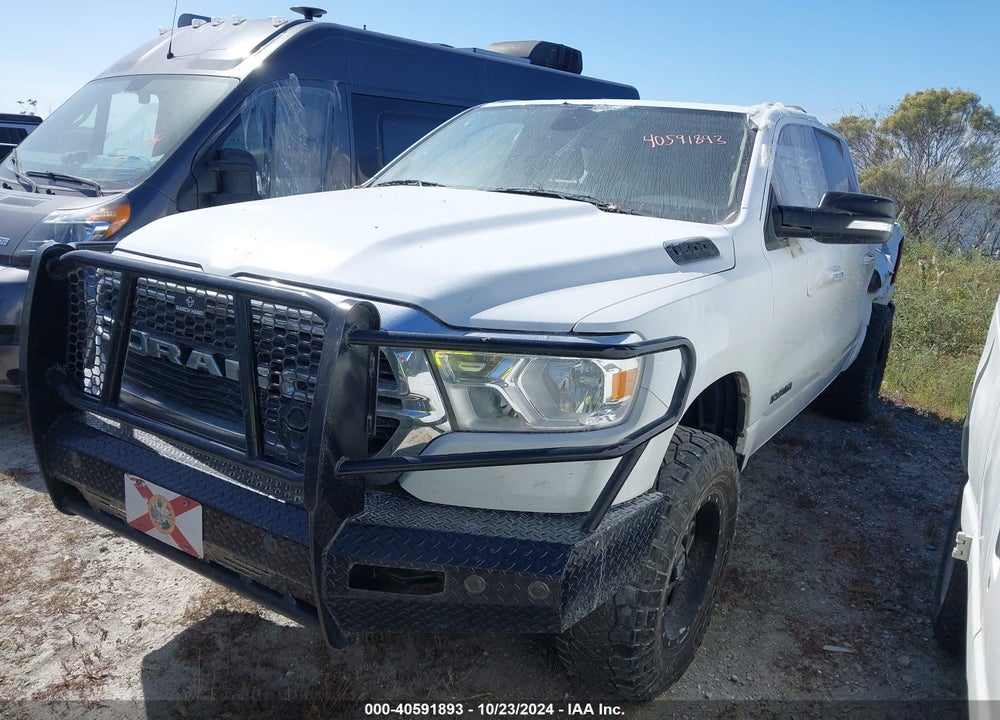 2019 RAM 1500 VIN: 1C6RREFT8KN813255