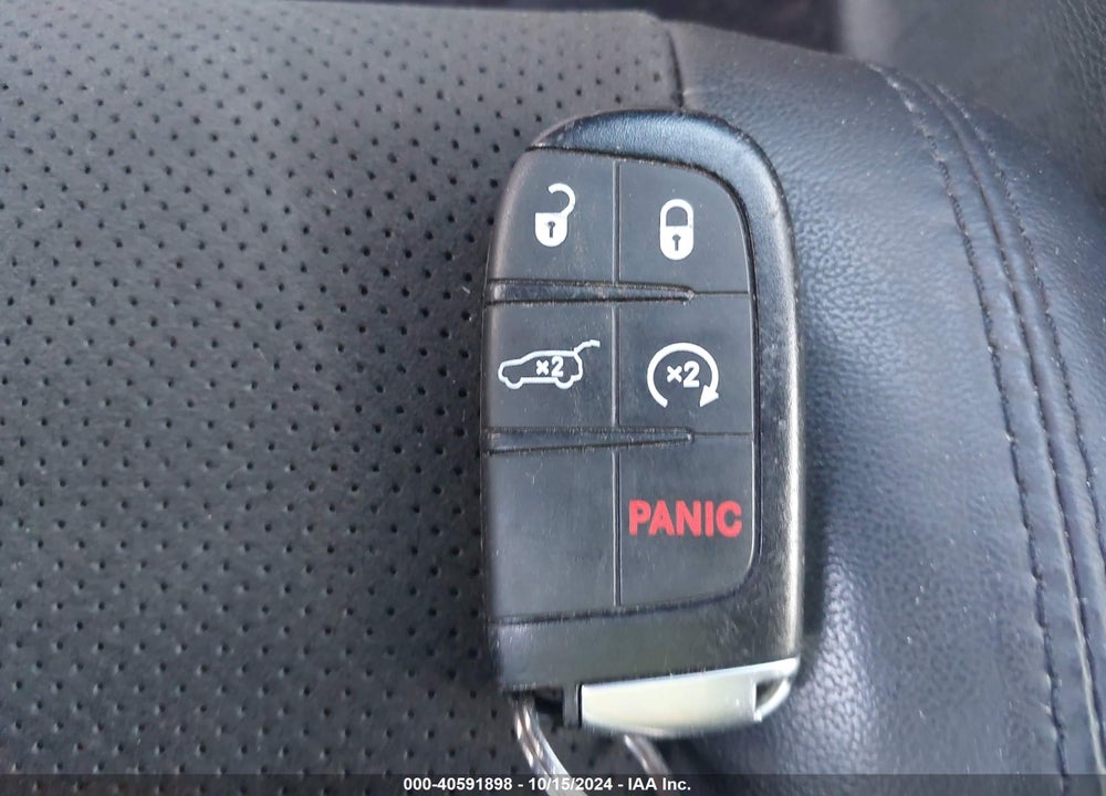 2019 JEEP GRAND CHEROKEE ALTITUDE 4X4 VIN: 1C4RJFAG2KC568397