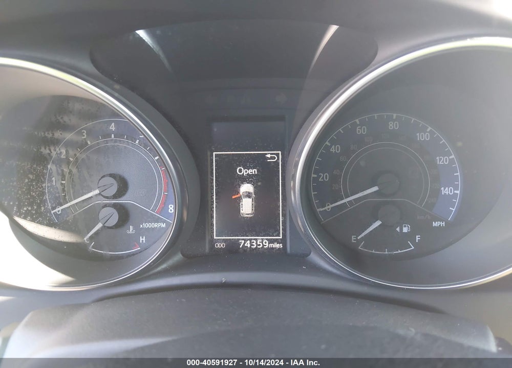 2018 TOYOTA COROLLA IM VIN: JTNKARJE2JJ555883