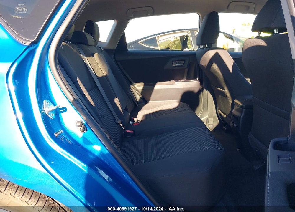 2018 TOYOTA COROLLA IM VIN: JTNKARJE2JJ555883