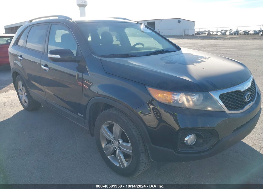 2013 KIA SORENTO EX V6 VIN: 5XYKUDA27DG392527