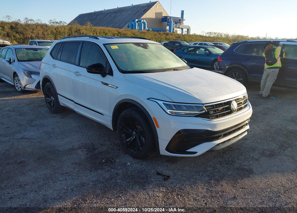 2023 VOLKSWAGEN TIGUAN 2.0T SE R-LINE BLACK VIN: 3VVCB7AXXPM114544