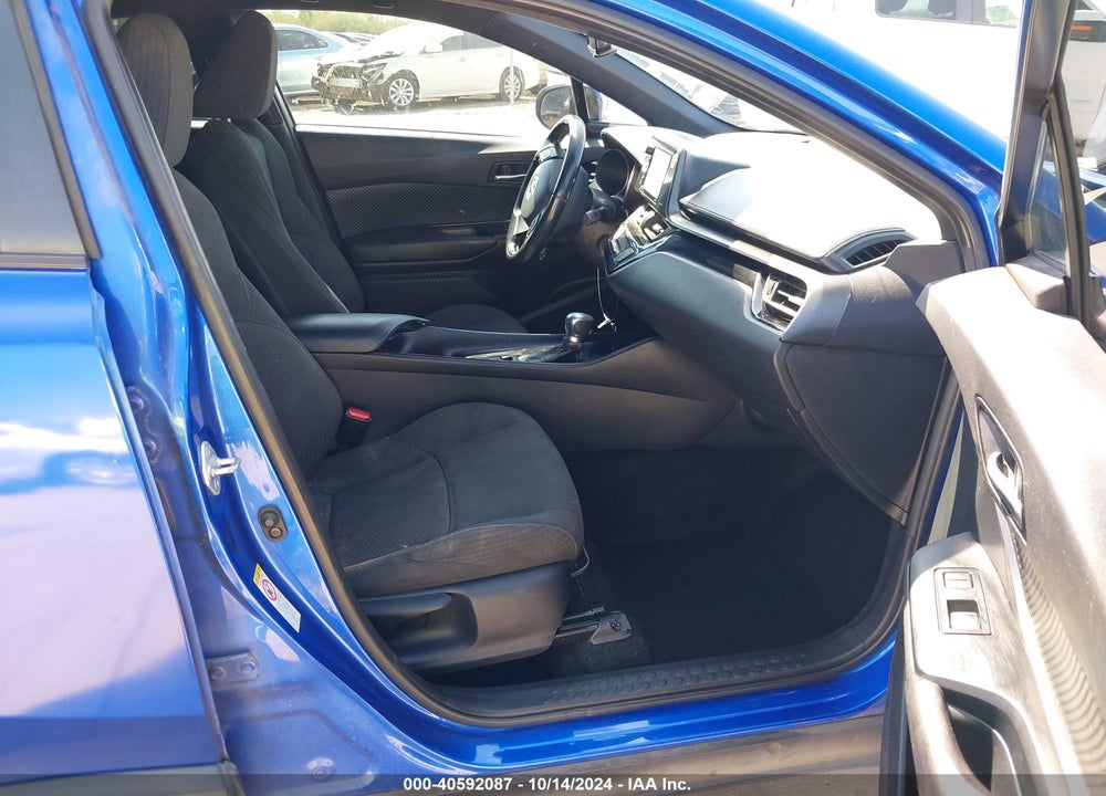 2018 TOYOTA C-HR XLE VIN: NMTKHMBX4JR035043