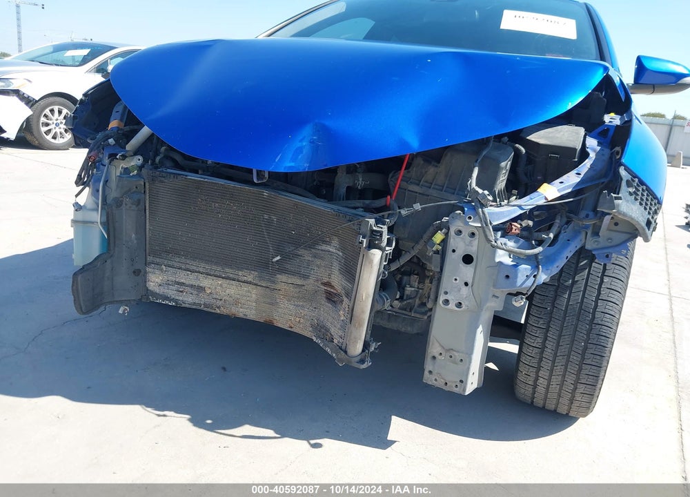 2018 TOYOTA C-HR XLE VIN: NMTKHMBX4JR035043