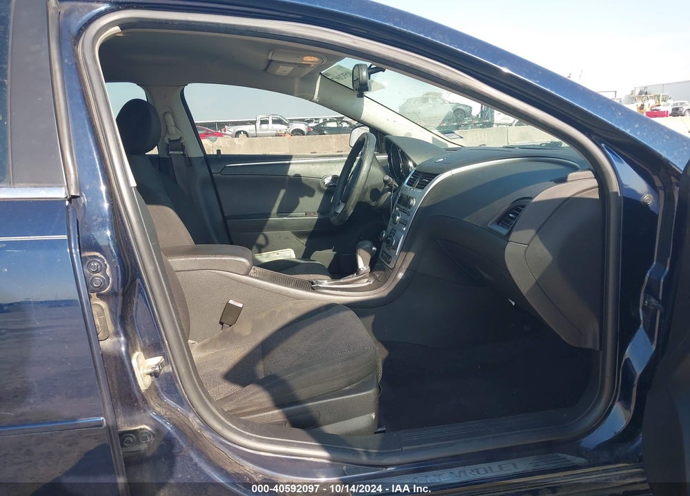 2012 CHEVROLET MALIBU VIN: 1G1ZC5E02CF238611