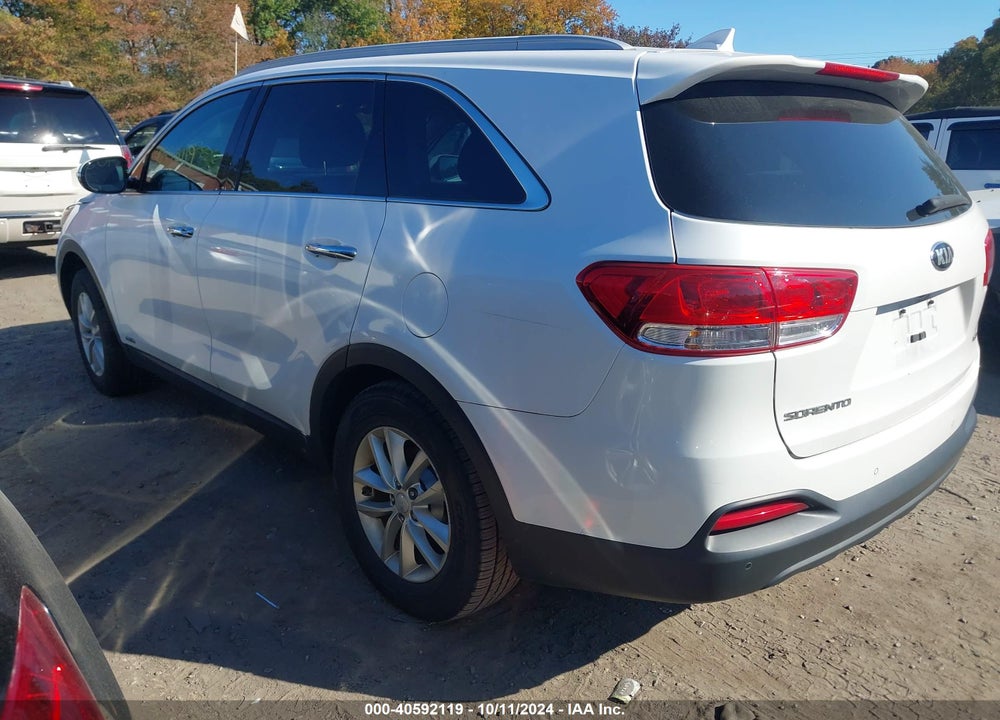 2017 KIA SORENTO 2.4L LX VIN: 5XYPGDA35HG192919