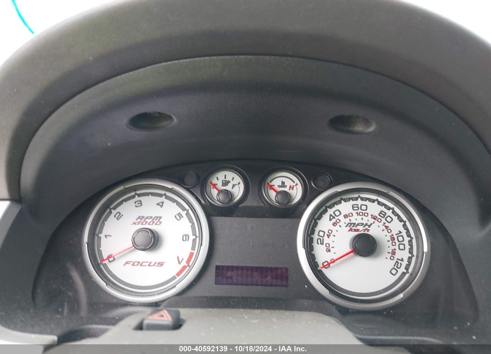 2011 FORD FOCUS SEL VIN: 1FAHP3HN5BW160008