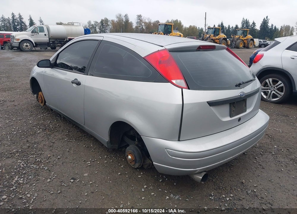 2001 FORD FOCUS ZX3 VIN: 3FAFP31301R200500