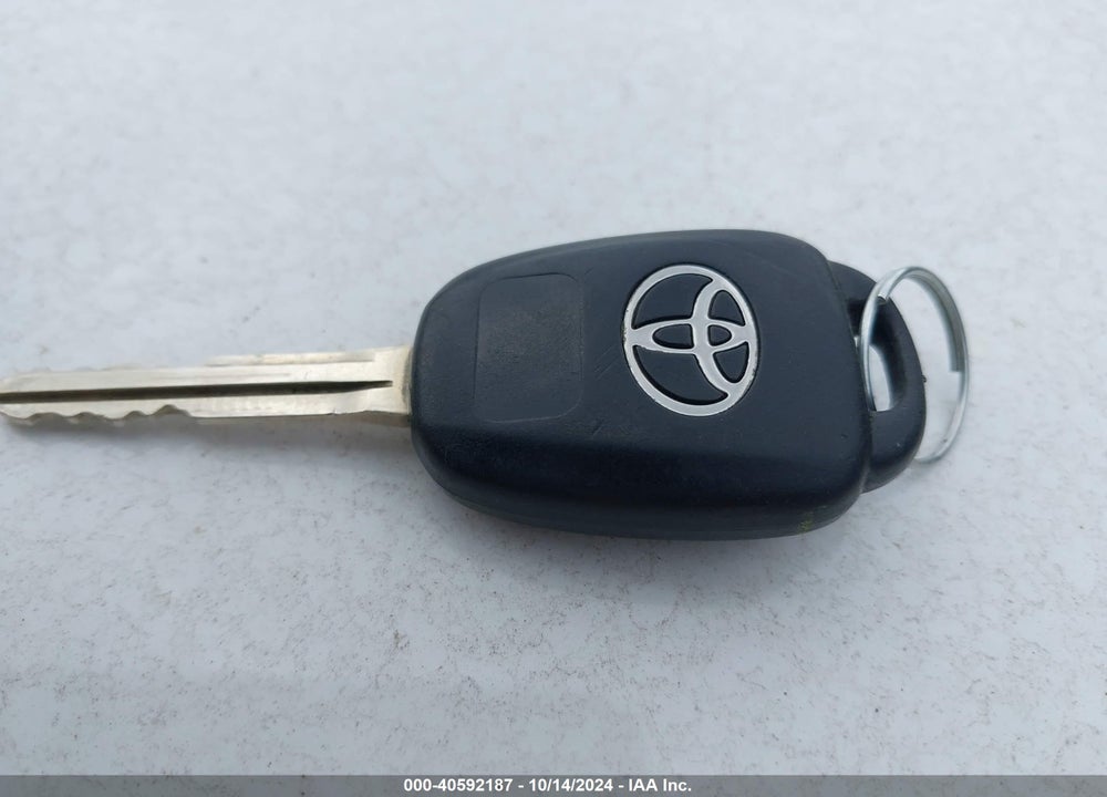 2015 TOYOTA CAMRY SE VIN: 4T1BF1FK9FU980184
