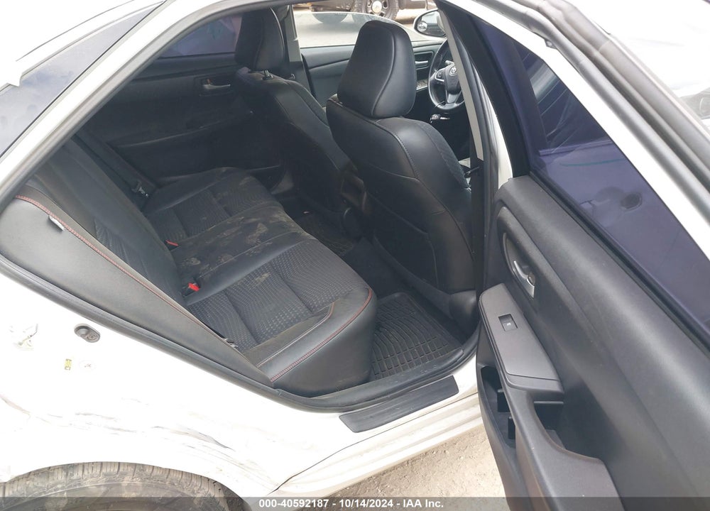 2015 TOYOTA CAMRY SE VIN: 4T1BF1FK9FU980184