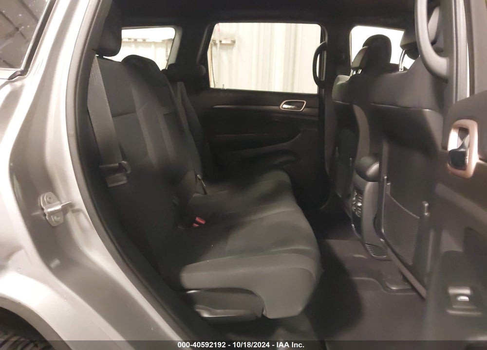 2017 JEEP GRAND CHEROKEE LAREDO 4X4 VIN: 1C4RJFAG4HC632240