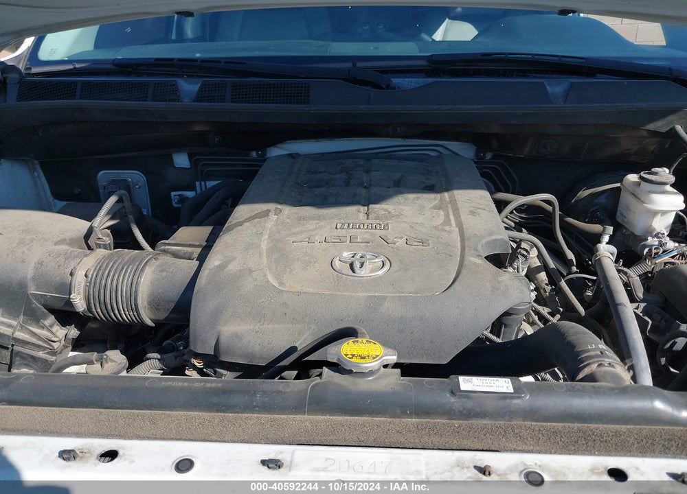 2017 TOYOTA TUNDRA SR 4.6L V8 VIN: 5TFRM5F17HX122155