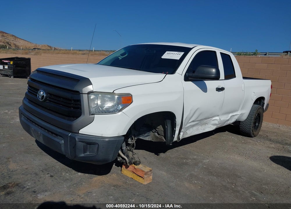 2017 TOYOTA TUNDRA SR 4.6L V8 VIN: 5TFRM5F17HX122155