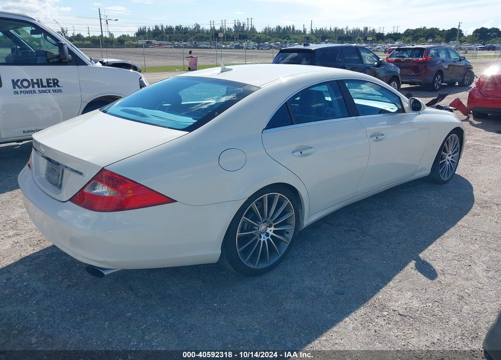 2007 MERCEDES-BENZ CLS 550 VIN: WDDDJ72X77A095183