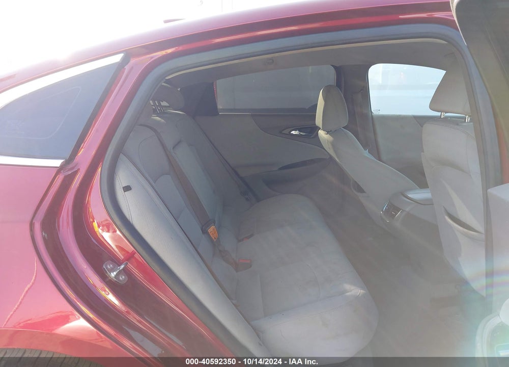 2019 CHEVROLET MALIBU LT VIN: 1G1ZD5ST9KF125989
