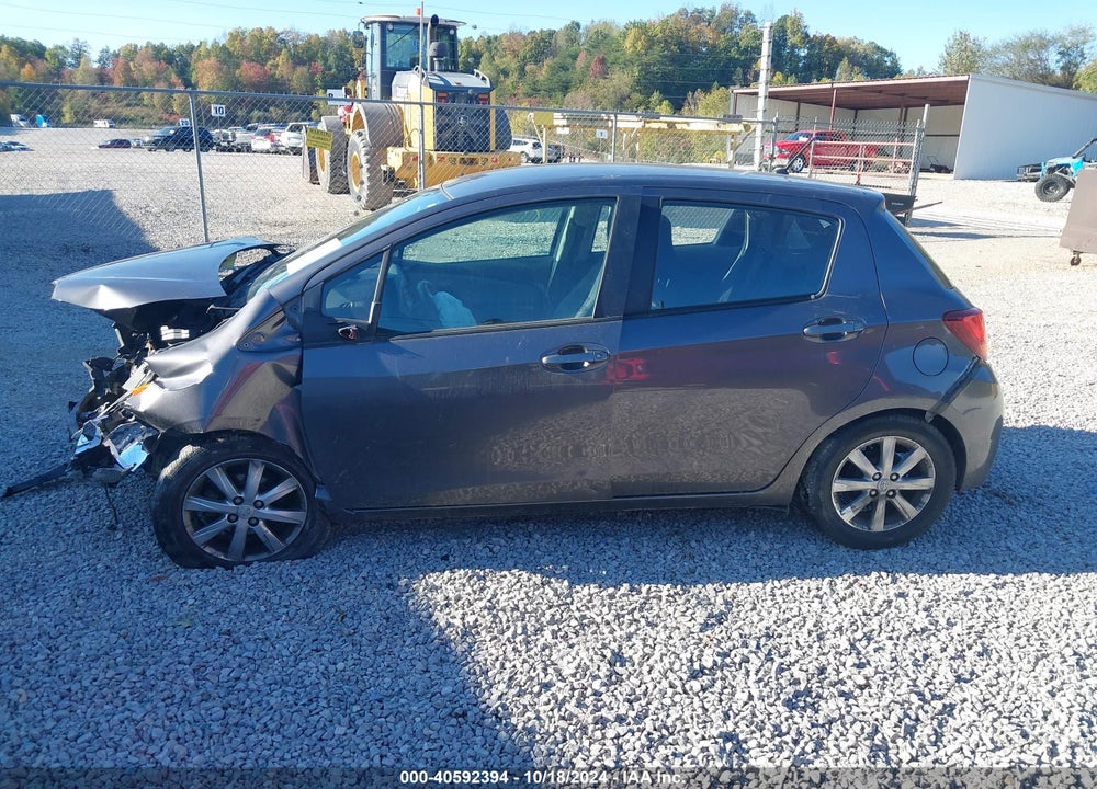 2015 TOYOTA YARIS LE VIN: VNKKTUD32FA030042