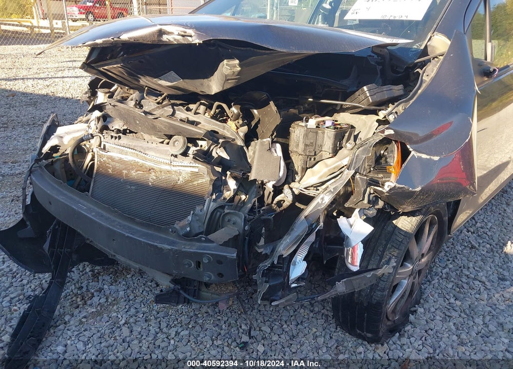 2015 TOYOTA YARIS LE VIN: VNKKTUD32FA030042